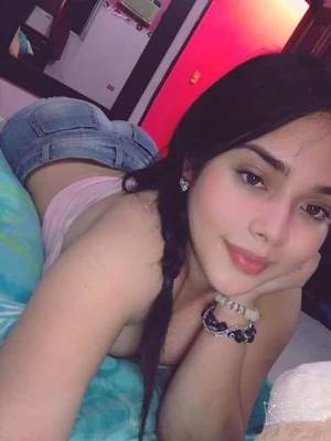 CHICA ARDIENTE EN BUSCA DE SEXO OCASIONAL