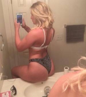 SEPARADA NECESITADA DE SEXO