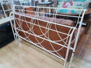 Cabecero cama y piecero nuevos