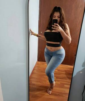 ESTEFANIA GORDITA  SALIDORRA ¿QUIERES?