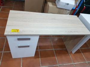 Mesa de escritorio o estudio cambria