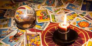 Clara	videncia tarot,resolver tus miedos y guiarte desd