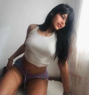 soy una chica muy guarra, y perra en la cama