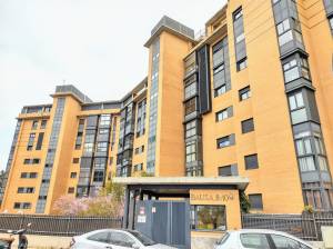 ALQUILO MODERNO APARTAMENTO