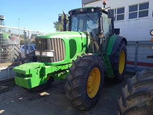 Tractor John Deere 6820