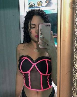 CUBANA SUPERCACHONDA DISPONIBLE