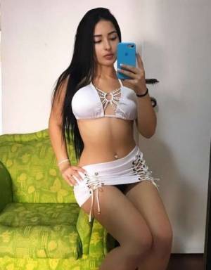 HOLA CHICOS! SOY LUISA Y ESTOY CACHONDA