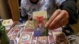 Quiero Saber El Horóscopo De Virgo, Las Mejores 4 Tarotistas Buenas