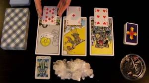 Tirada De Cartas De Gitanas Por Teléfono, Tarot Gitano Para El Amor