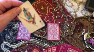 Tarot Real Económico, leer las cartas del amor libra