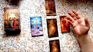 ¿Cuál es el significado si sueñas con Casa Desconocida, encuentra a las mejores tarotistas en nuestro 806 tarot