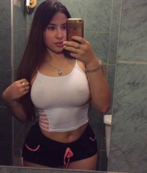 soy una Mujer Voluptuosa  Adicta Al Sexo