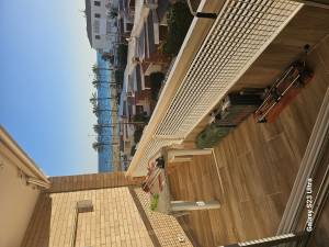 Paleta se ofrece particulares