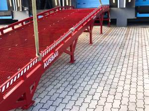 Rampa para descargar camiones del fabricante